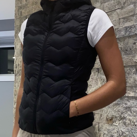 Simons Down Vest - Women’s Small - Picture 1 of 3